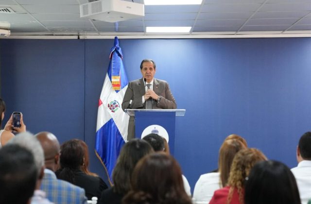 Juramentan 43 comités para reducir infecciones dentro de los hospitales